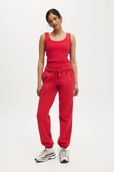 Plush Essential Gym Sweatpant