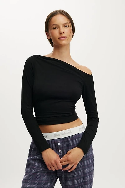 Dreamy Soft Off The Shoulder Long Sleeve