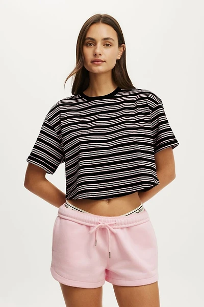 Cropped Graphic Active Tee