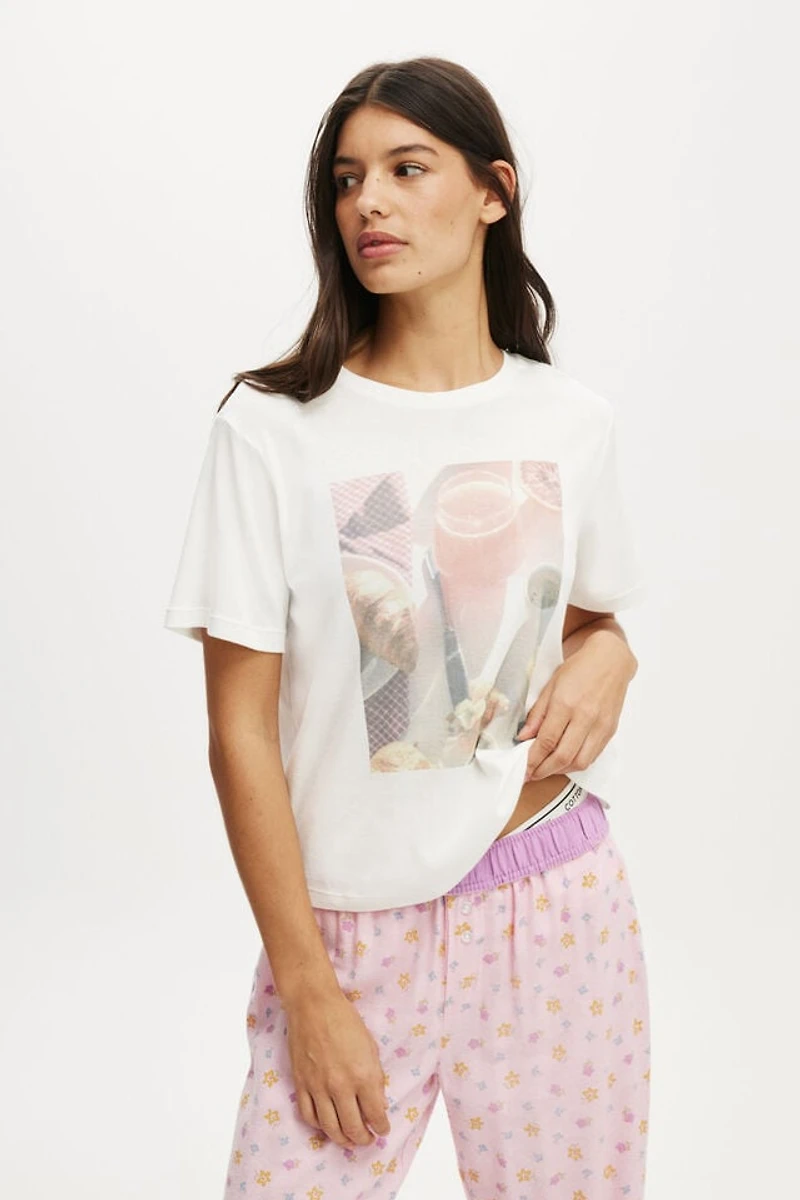 Lounge Graphic Tee