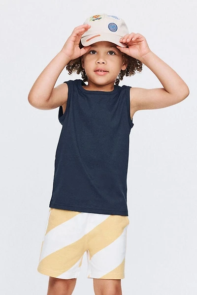 Essential Tank