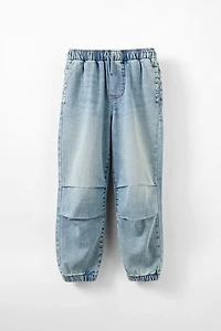 Relaxed Jogger Jean
