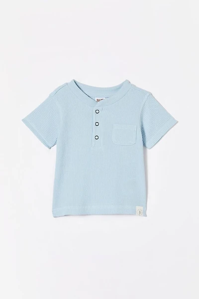 Magnus Short Sleeve Placket Top