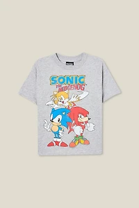 Sonic the Hedgehog Drop Shoulder Short Sleeve Tee