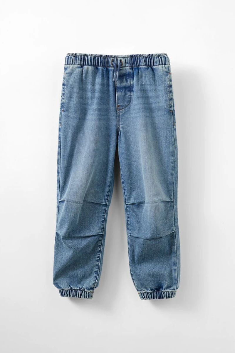 Relaxed Jogger Jean