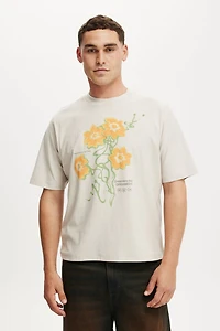 Cropped Fit Graphic T-Shirt