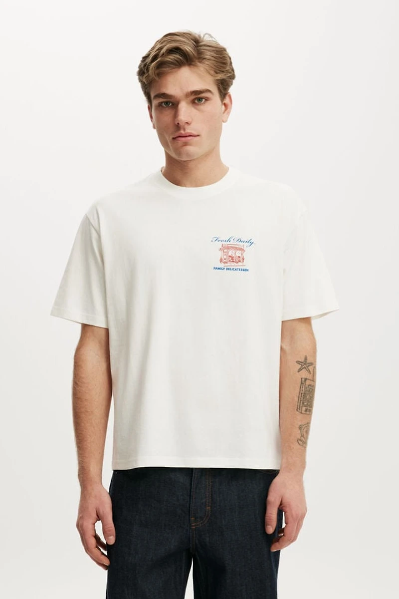 Everyday Fit Graphic T-Shirt