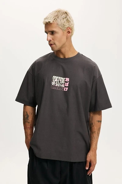 Box Fit Graphic T-Shirt