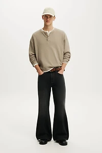 Baggy Bootcut Jean