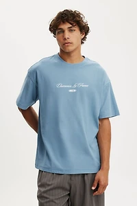 Box Fit Graphic T-Shirt