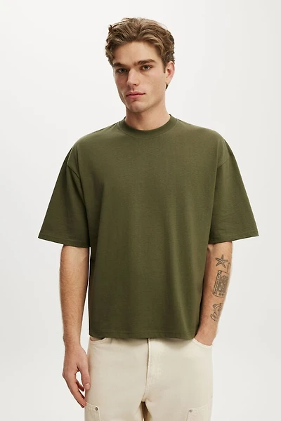 Cropped Fit T-Shirt