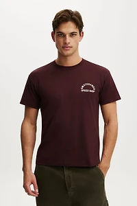 Fitted Graphic T-Shirt