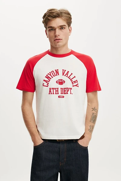 Fitted Graphic T-Shirt