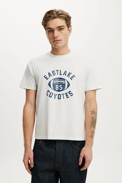 Fitted Graphic T-Shirt