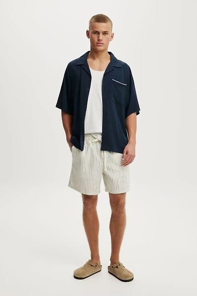 Easy Short