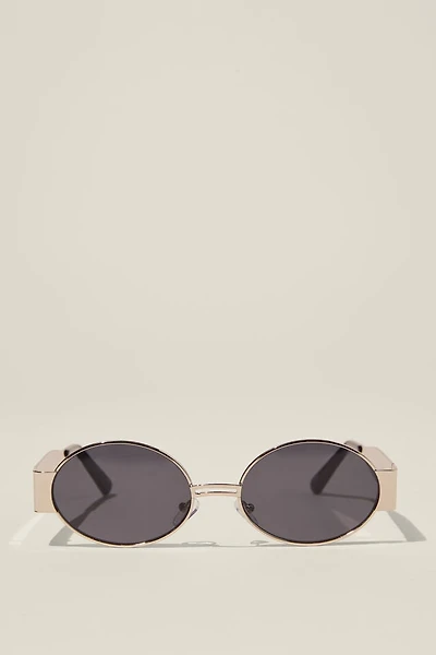 Izzy Round Metal Sunglasses