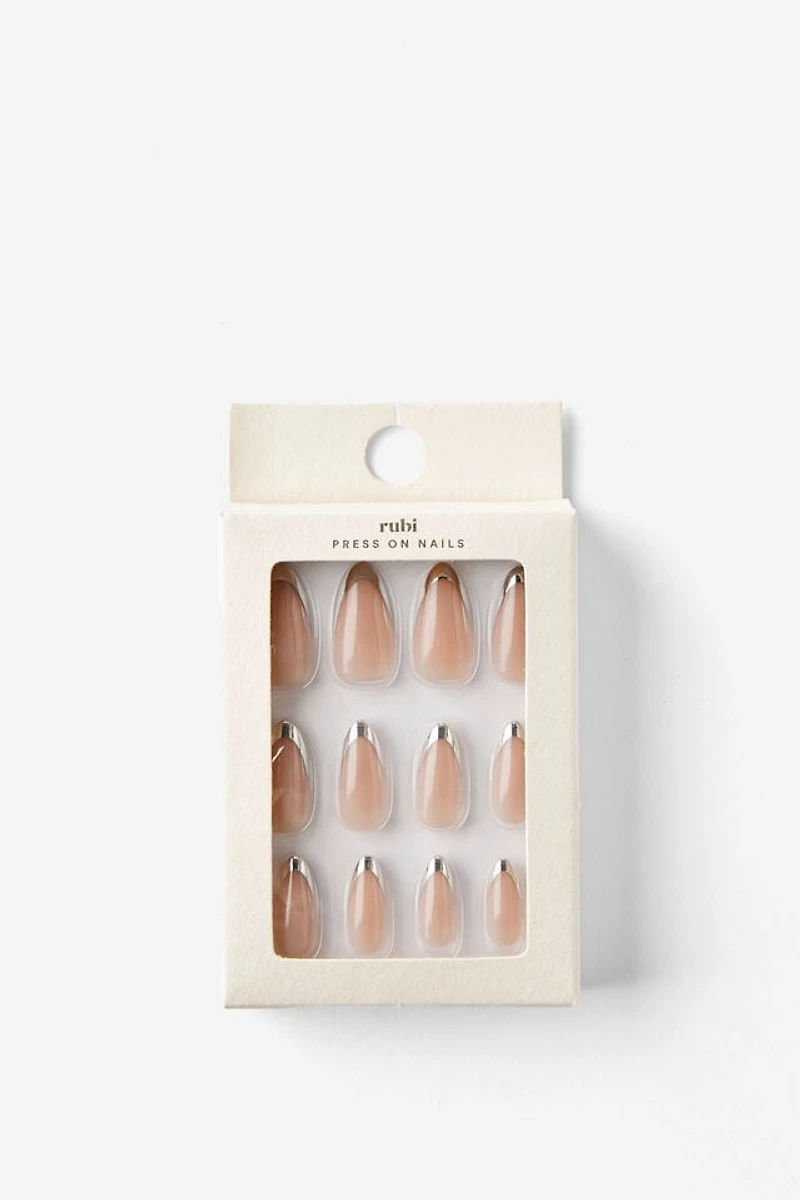 Press On Nails