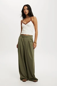 Izzy Pleated Suiting Pant