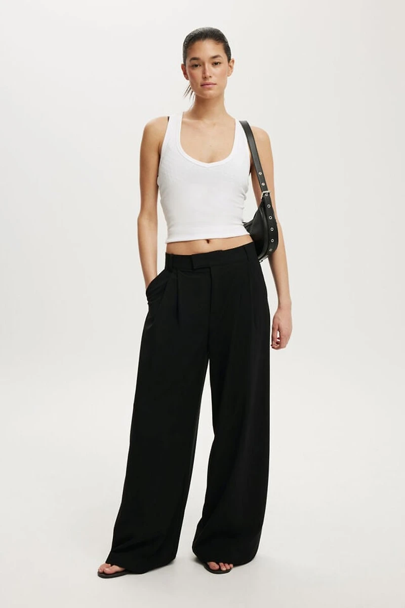 Izzy Pleated Suiting Pant