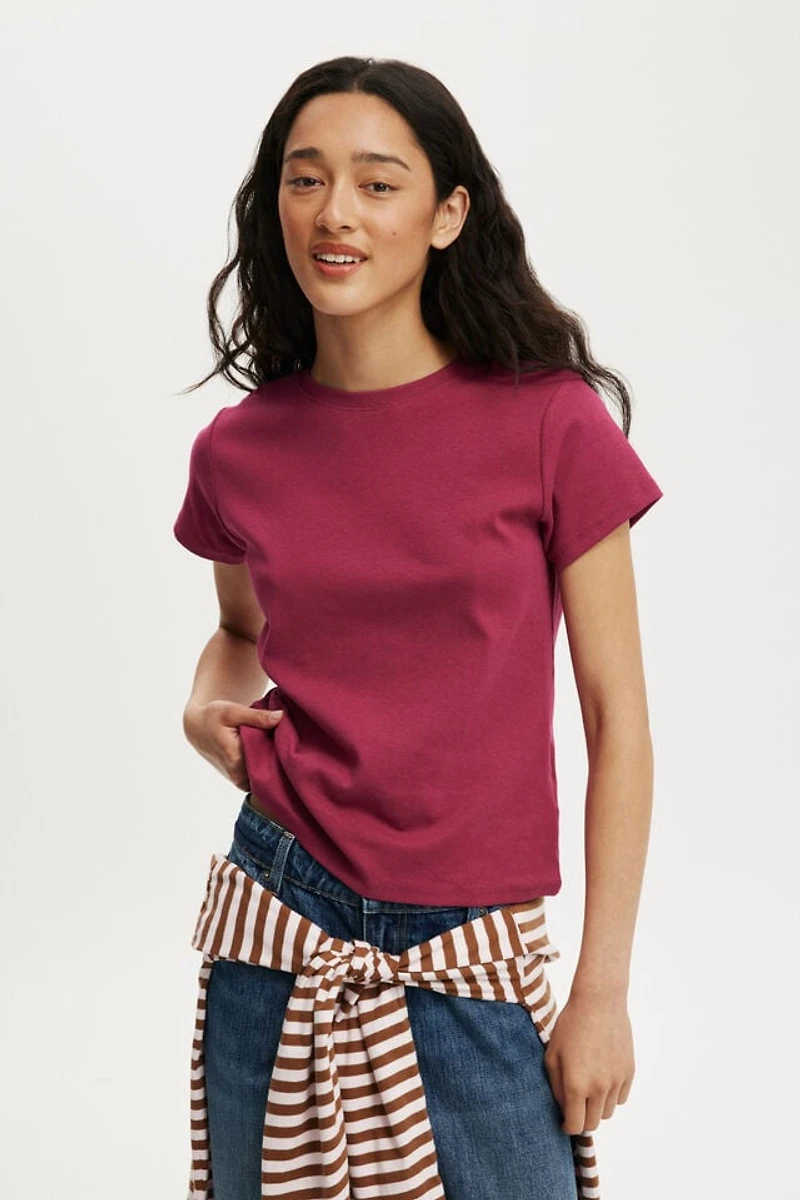 90 S Baby Tee