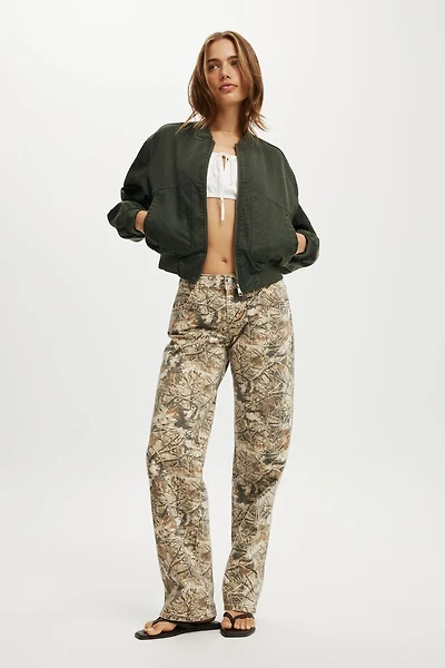 Low Rise Straight Jean