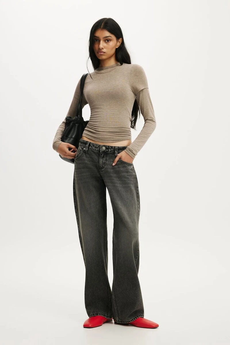 Petite Low Rise Straight Jean