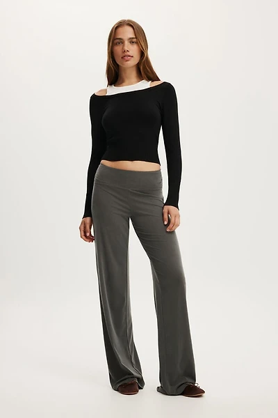 Boat Neck Long Sleeve Knit