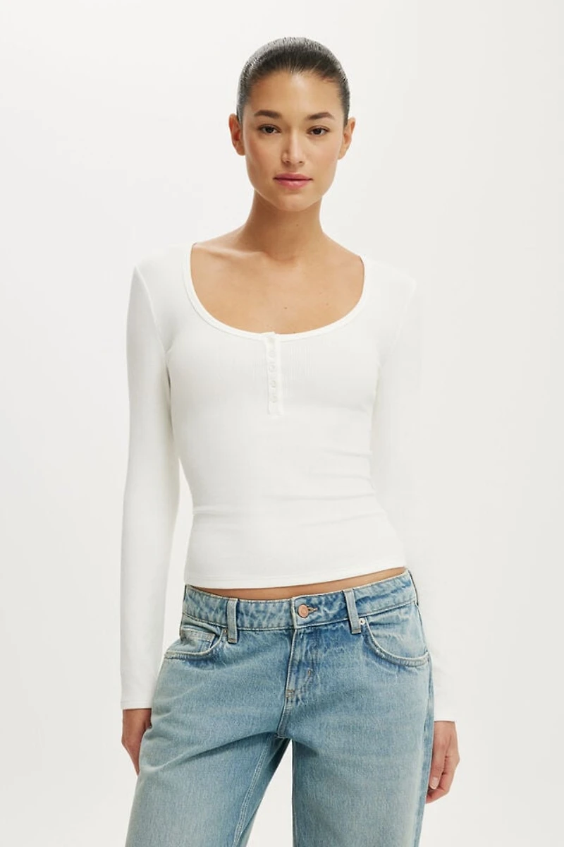 Blake Scoop Henley Long Sleeve