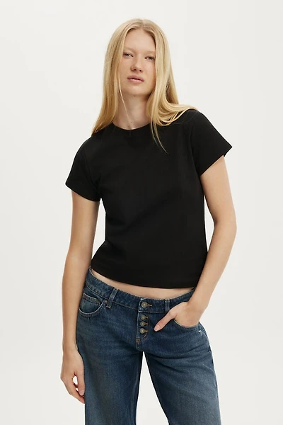 90 S Baby Tee