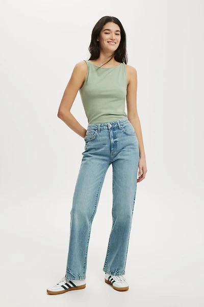 Slim Straight Jean