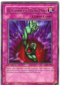 Bottomless Trap Hole - LOD-092 - Rare - 1st Edition