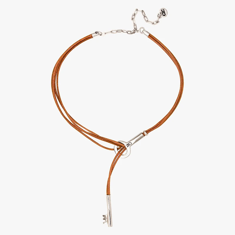 Collar Sliding Llave Cuero