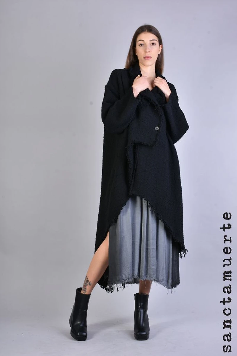 SANCTAMUERTE W COAT F23 SM162