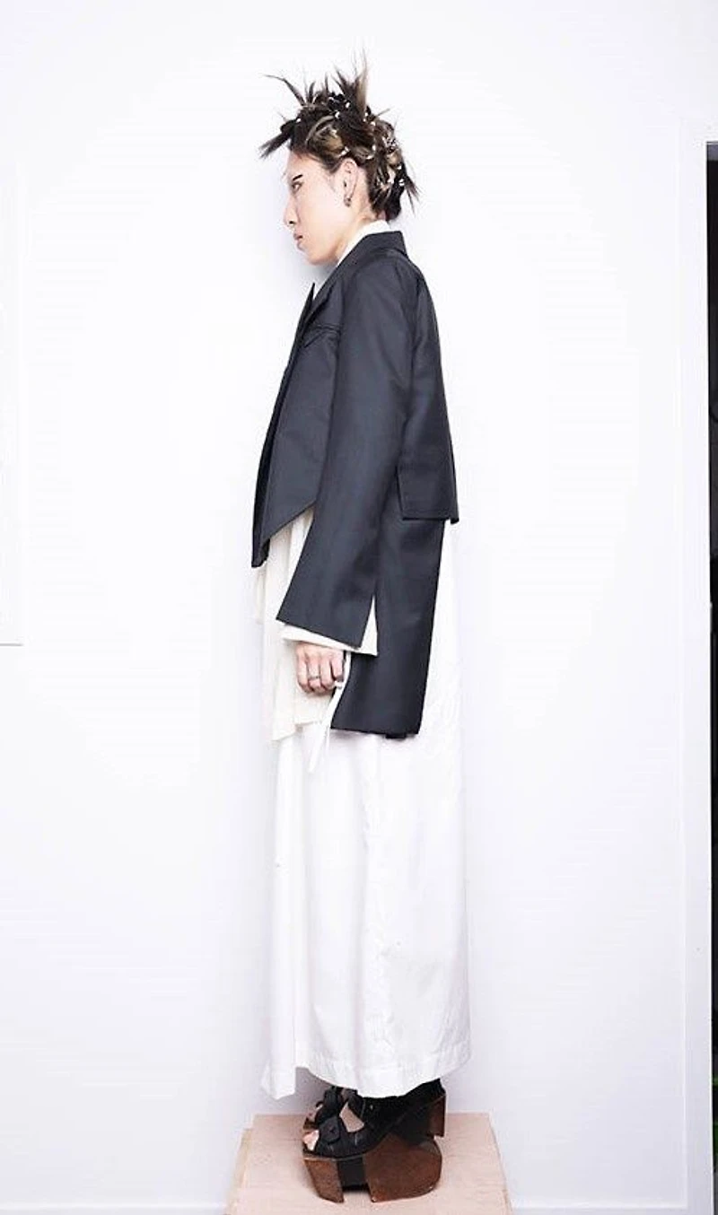 YEUNG CHIN WOMEN JACKET FW23302