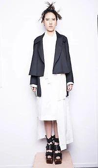 YEUNG CHIN WOMEN JACKET FW23302