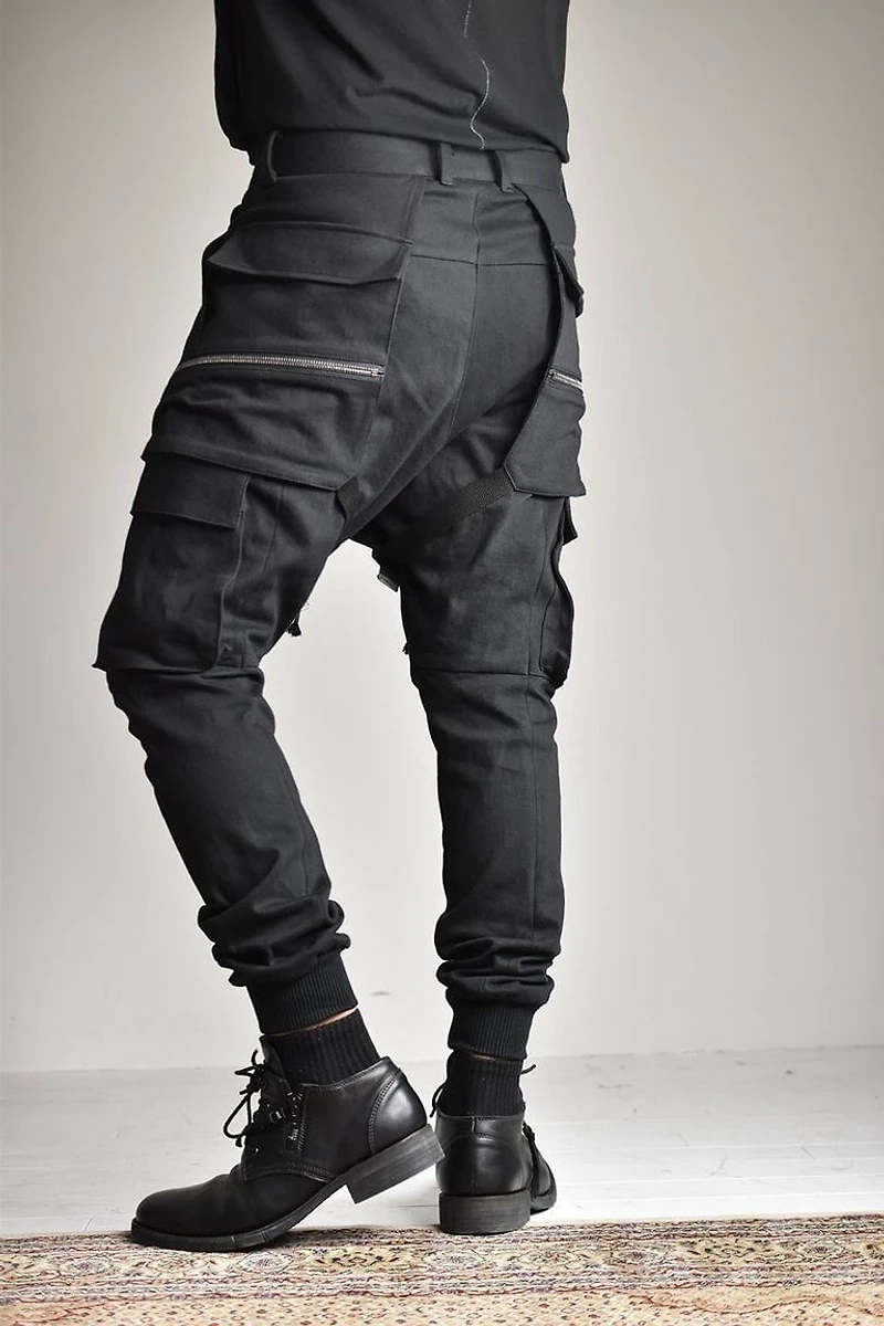 D. HYGEN MEN PANTS F23 ST107-0723A