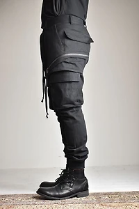 D. HYGEN MEN PANTS F23 ST107-0723A