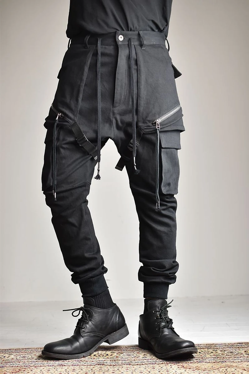 D. HYGEN MEN PANTS F23 ST107-0723A