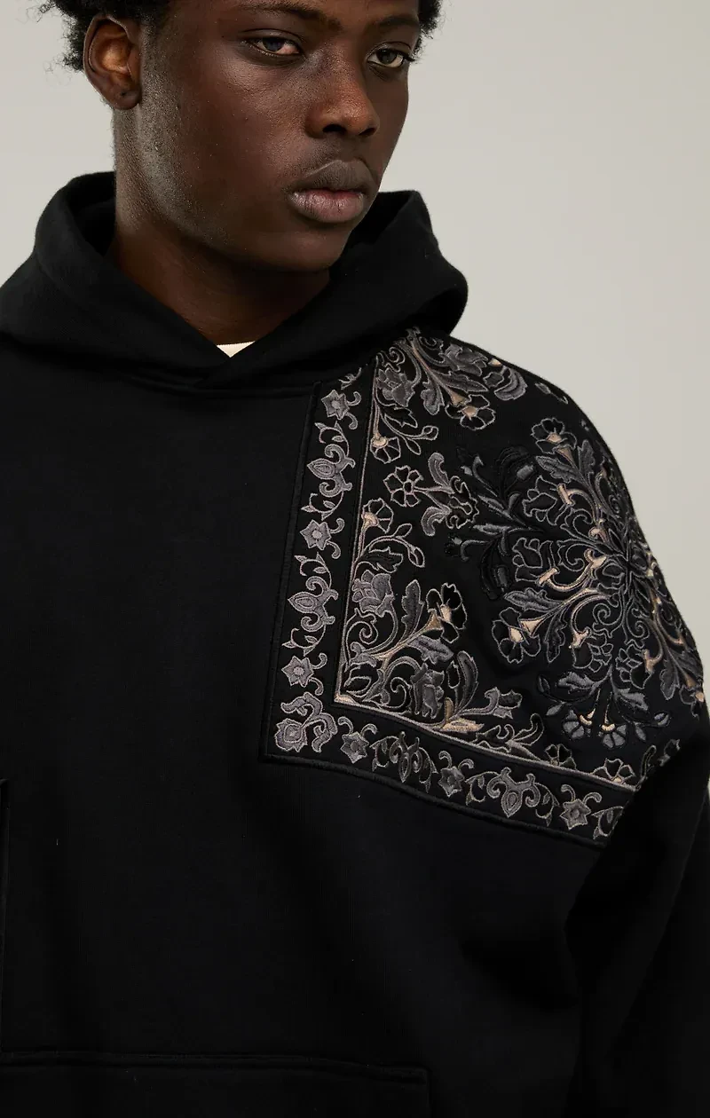 ONLY THE BLIND  UNISEX HOODIE S25 H1469