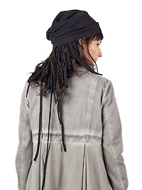 B3 W BEANIE F25 STRING