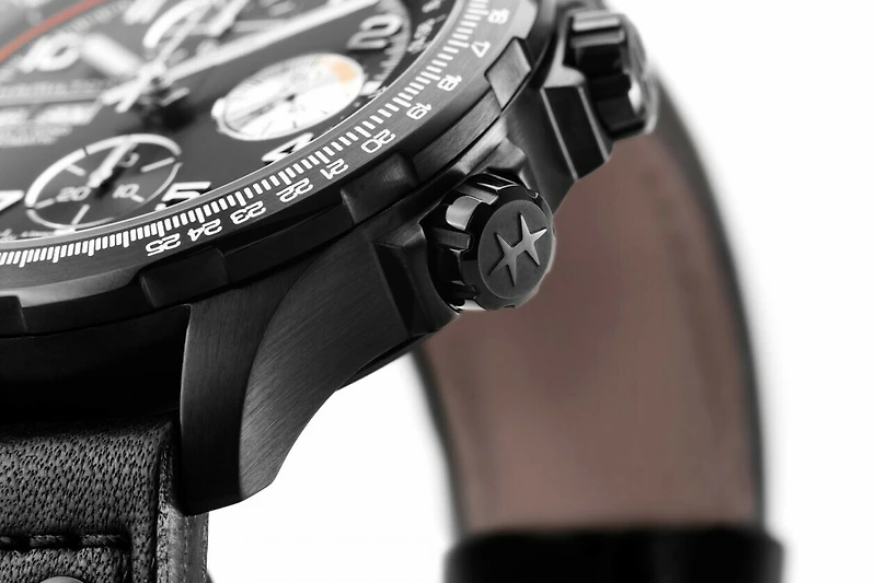 Hamilton Hamilton H77736733 | Swiss Automatic Watch | Kavar Jewellers Brampton