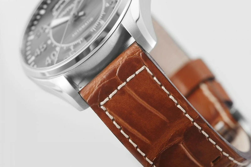 Hamilton Khaki Aviation H64615585 | Swiss Automatic Watch | Kavar Jewellers Brampton