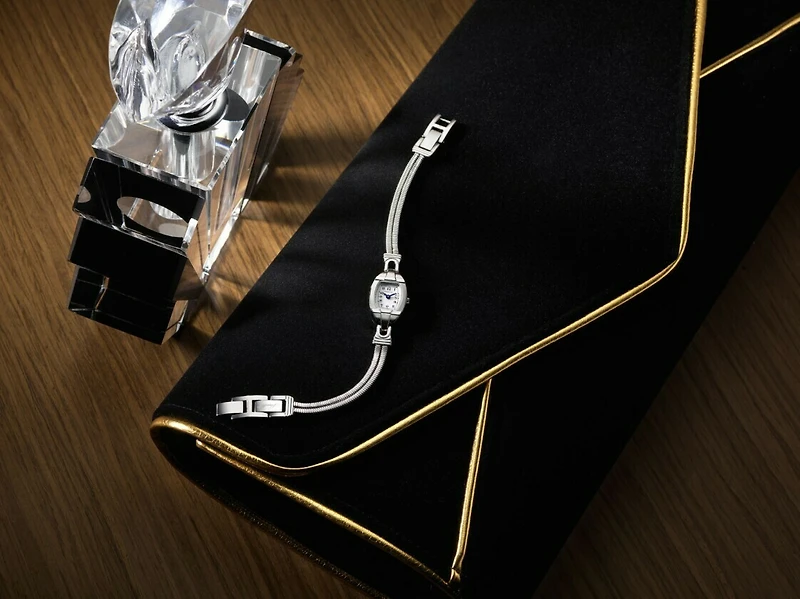 Hamilton Hamilton H31111183 | Swiss Automatic Watch | Kavar Jewellers Brampton
