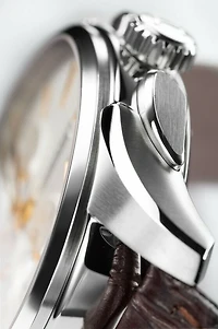 Hamilton Jazzmaster H32596551 | Swiss Automatic Watch | Kavar Jewellers Brampton