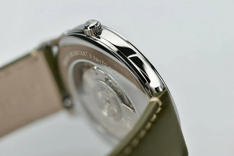 Hamilton Hamilton H38525811 | Swiss Automatic Watch | Kavar Jewellers Brampton