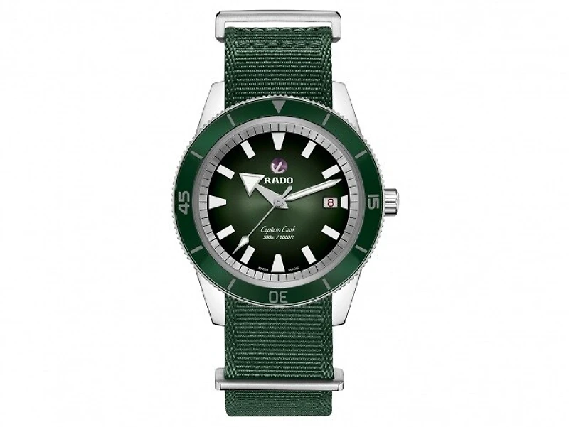 Captain Cook Green Dial 42MM Automatic Special Edition Hrithik Roshan R32105319