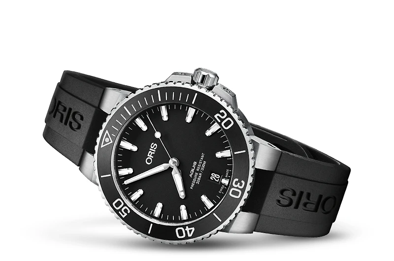 Oris Aquis Date Black Dial 40MM Automatic