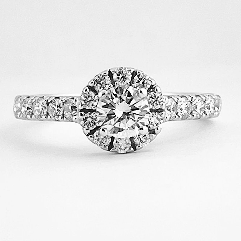 Round Cut Engagement Ring With Halo