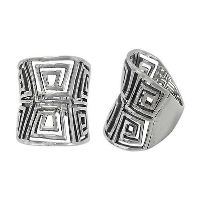 Sterling Silver Ring With Square Shape Design. Approximate Frame Size: 28mm Length