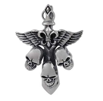 Sterling Silver, Smooth Unique Skull Style Pendant. Approx Frame Size: 36mm L X 27mm W